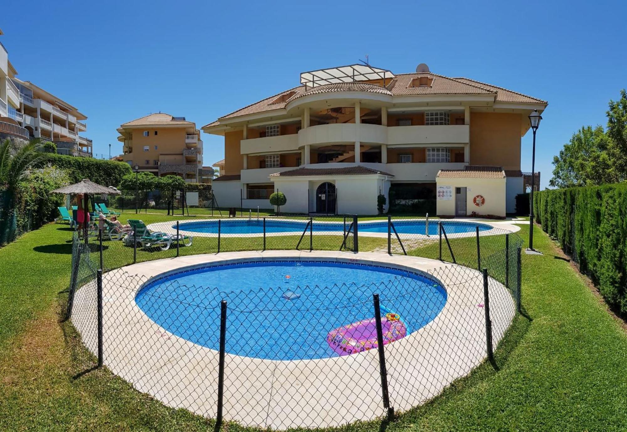 Sea Pool And Relax Comotucasa Fuengirola Kültér fotó
